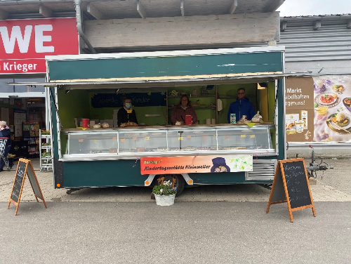 Kuchenverkauf am 4. April am Rewe 